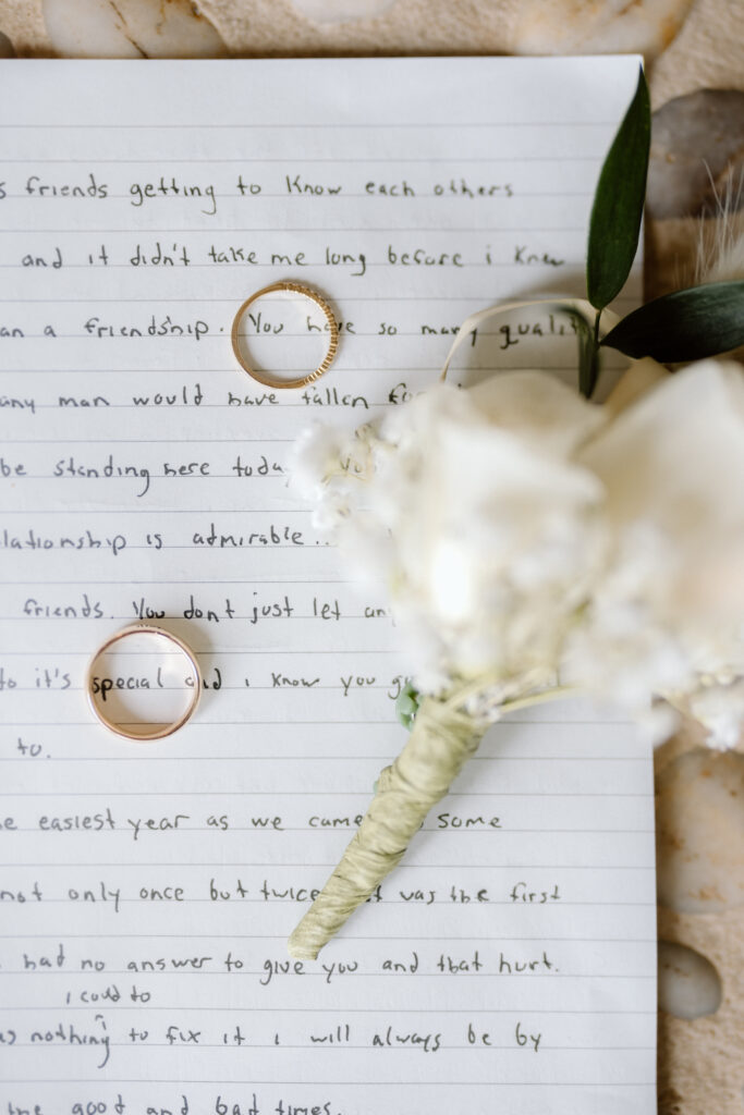 Intimate Elopement at Harbour Mist; Wedding photographer based in Nova Scotia; Janelle Connor Photography