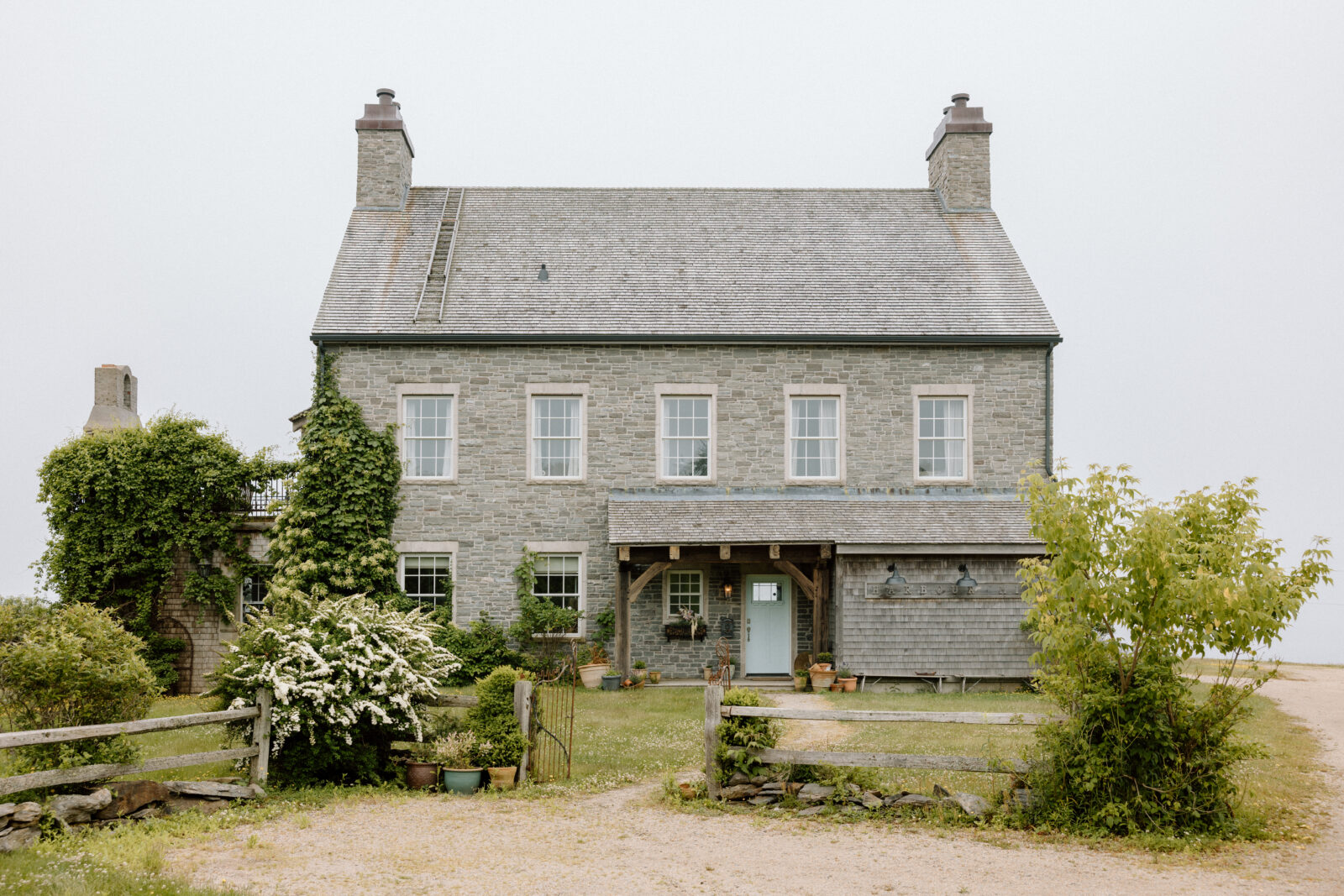 Canadian Wedding Venues that feel like a European Getaway; Wedding photographer based in Nova Scotia; Janelle Connor Photography