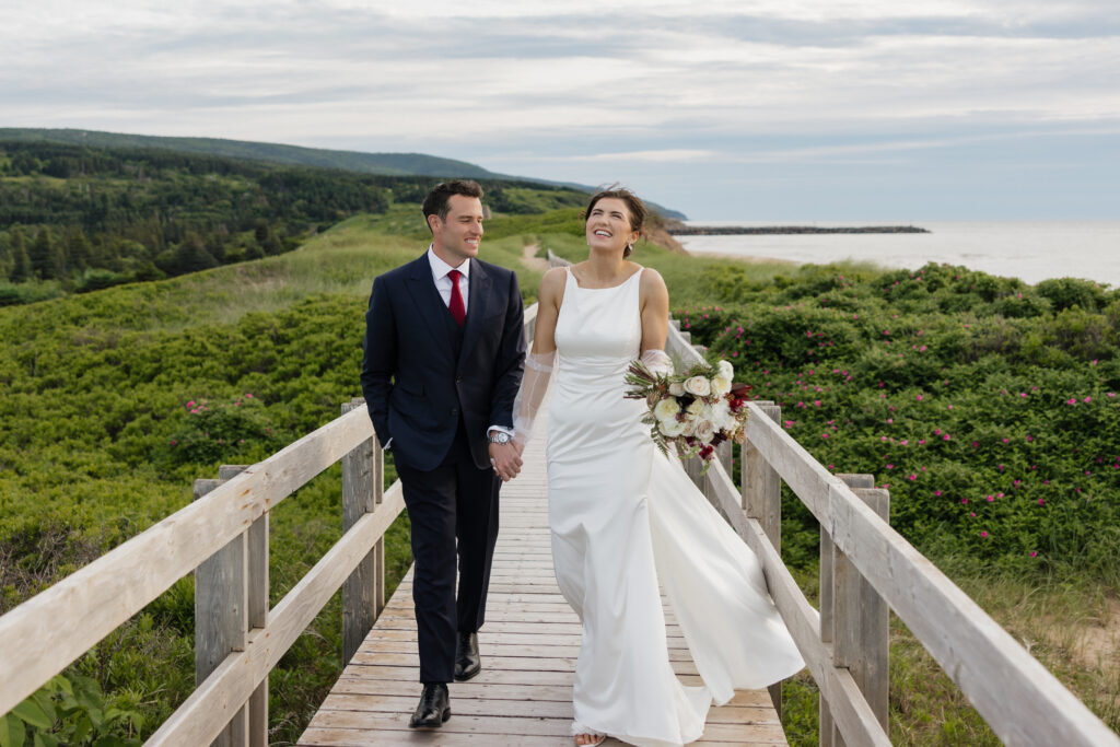 First Look vs. Aisle Reveal; Wedding photographer based in Nova Scotia; Janelle Connor Photography