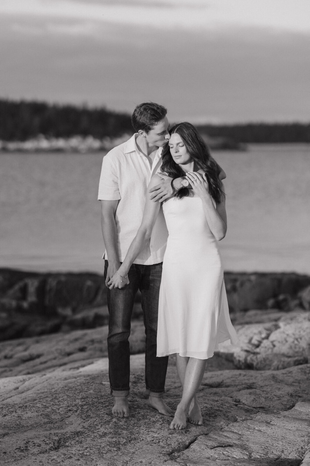 3 Essential Tips for Your Engagement Session; Wedding photographer based in Nova Scotia; Janelle Connor Photography