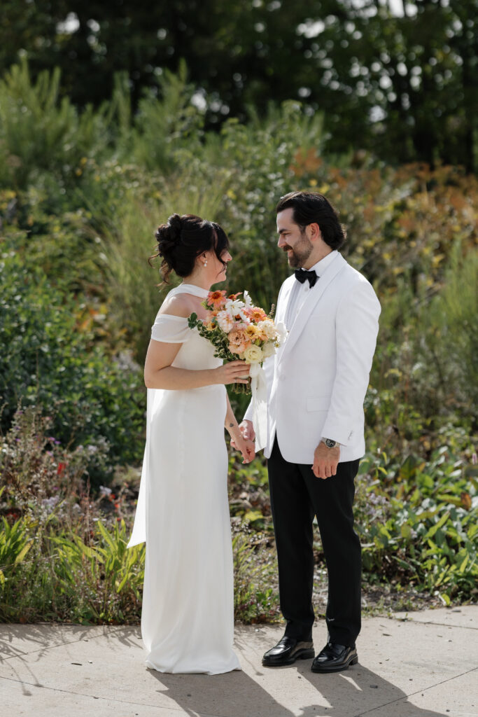 Romantic wedding portraits of bride and groom in Nova Scotia captured by Halifax wedding photographer Janelle Connor