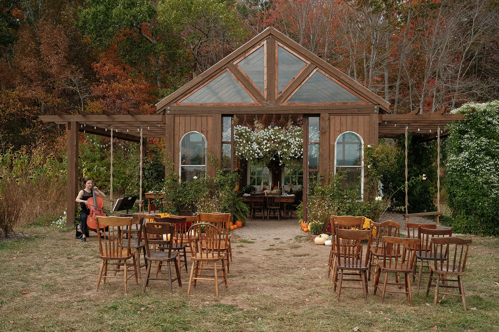 Strawberry Lane wedding venue in Berwick, Nova Scotia outdoor ceremony space